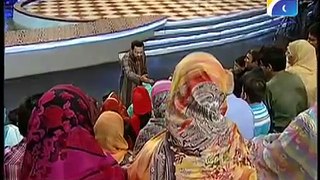 Beautiful Naat On Geo Tv By a GiRL aamir Liaquat Program(05 August, 2012) (1)