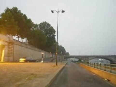 Paris 7eme Assemblée Nationale ,Port des Invalides et port