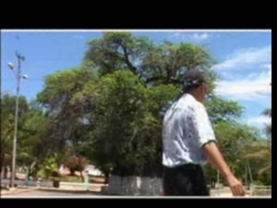 MAX EXCEPTION - Ambiance à Mahajanga