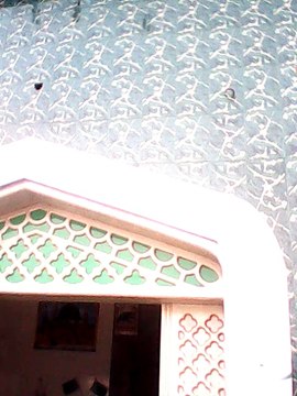 سُبْحَانَ الَّذِي أَسْرَى بِعَبْدِهِ لَيْلاً مِّنَ الْمَسْجِدِ الْحَرَامِ إِلَى الْمَسْجِدِ الأَقْصَى الَّذِي بَارَكْنَ