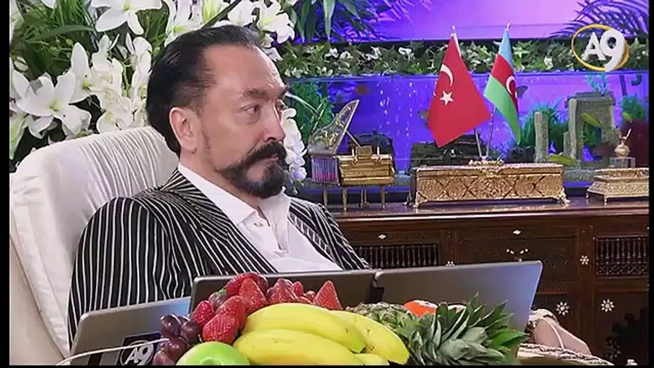 Peygamberimiz (sav) münafıkların saldırılarıyla devamlı mücadele etmiştir.