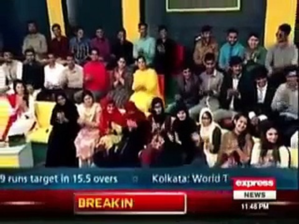 ہاہاہا۔ چوہدری کا ملازم گوشت لینے آیا۔ دیر ہونے پر خوب درگت بنی