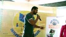 Check Out! John Abraham & Shreya Ghoshal Sing Rocky Handsome Song