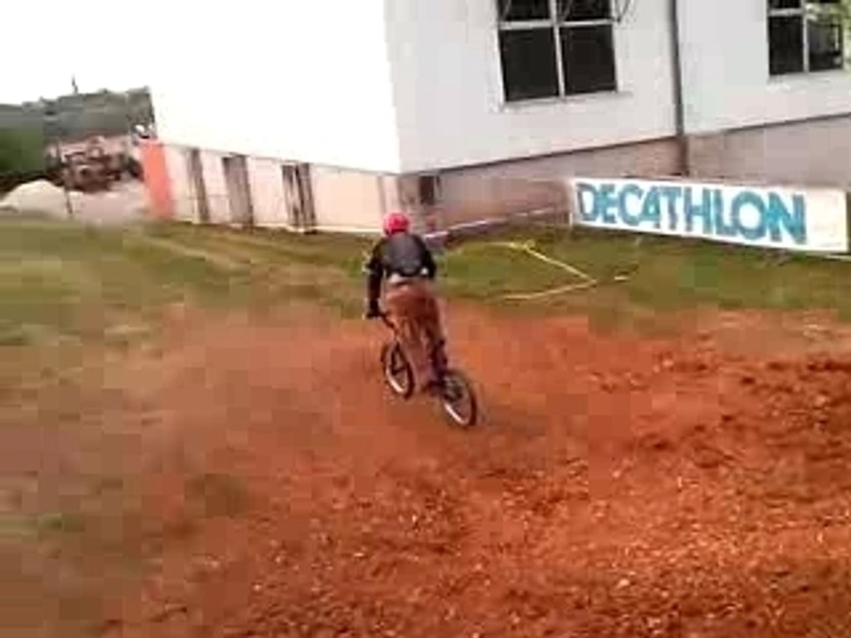 seb nauleau backflip vue de la reception