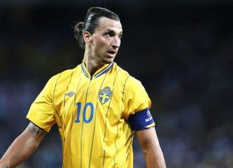 İbrahimovic: Futbol Oynayarak İnsanları Mutlu Edeceğiz