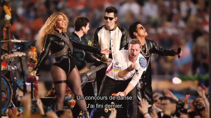 Souvenir du Super Bowl : Chris Martin contraint de danser avec Bruno Mars et Beyoncé - The Tonight Show du 16/03 sur MCM !