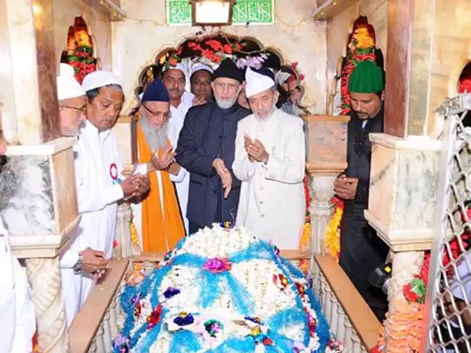 Millions of Indians salute Dr.Tahir Ul Qadri for a superhit India Tour 2012