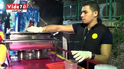 بالفيديو..“Bike zone”..سيارة مودرن لبيع الـ"بطاطا" بالشيكولاتة والفواكة..وشاب:"عملنا المشروع من مصروفنا"