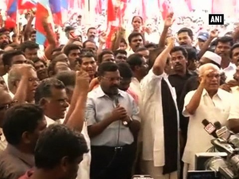 Opposition protests against honour killings in Tamil Nadu