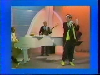 Y A D’LA JOIE / LAROCHE VALMONT