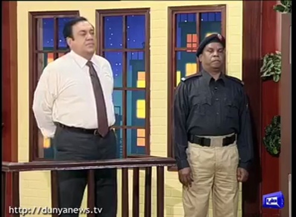 Azizi As "Pakistani Embissder" in Hasb E HAl...