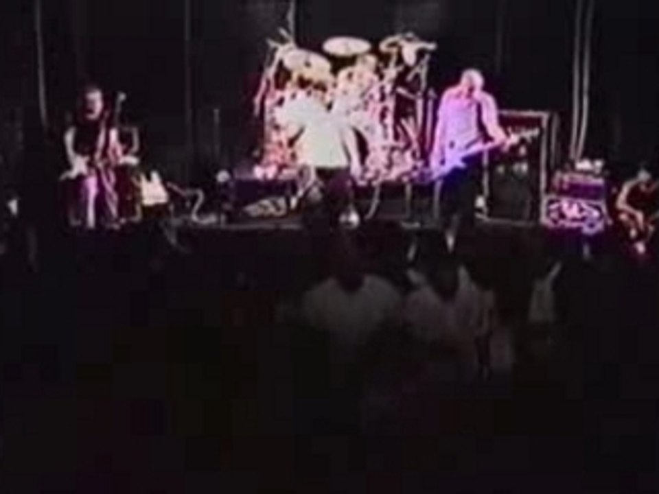 system of a down soil Live