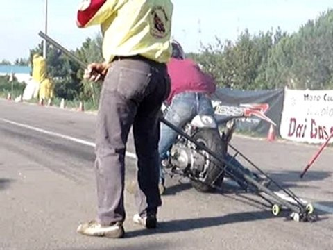 Scooter dragster course Italie malossi mhr teammanston