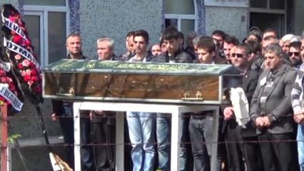 Silahlı Kavgada Hayatını Kaybeden Kişi Toprağa Verildi