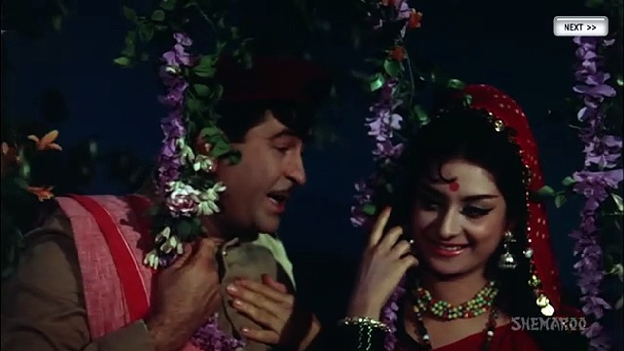 Diwana Ae Sanam Jisne Tujhe Chand Si Soorat by Mukesh