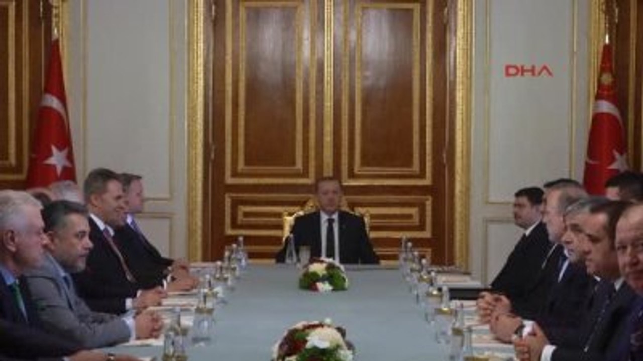 Cumhurbaşkanı Erdoğan Kulüp Başkanlarını Kabul Etti