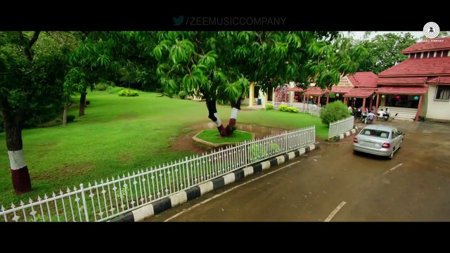 Jaane Tere Shehar JAZBAA love song Aishwarya Rai Bachchan & Irrfan Khan 2015