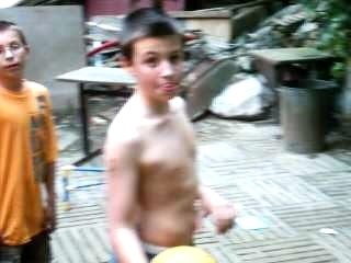 Ne pas stationner devant les ballons