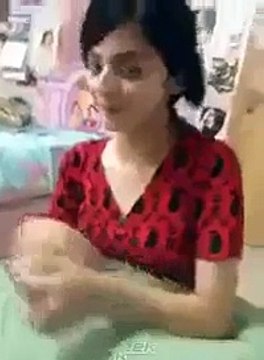 ہمارے سیاستدانوں کی بیٹیاں کس طرح کی حرکتیں