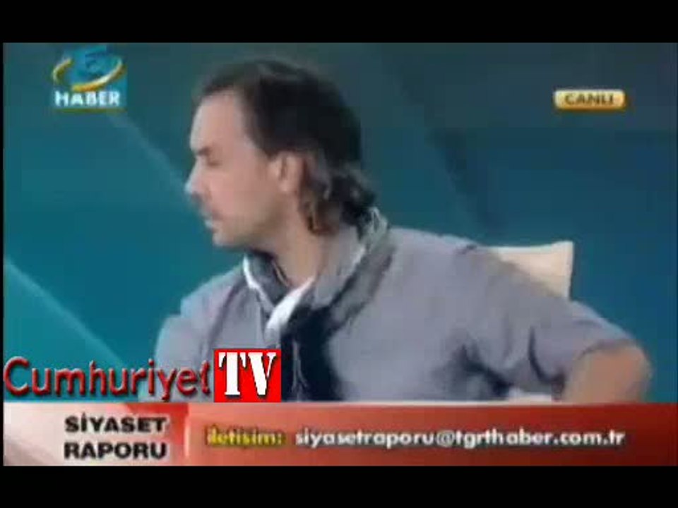 Melih Altınok'un Bayrak rahatsızlığı: Her tarafta bayrak