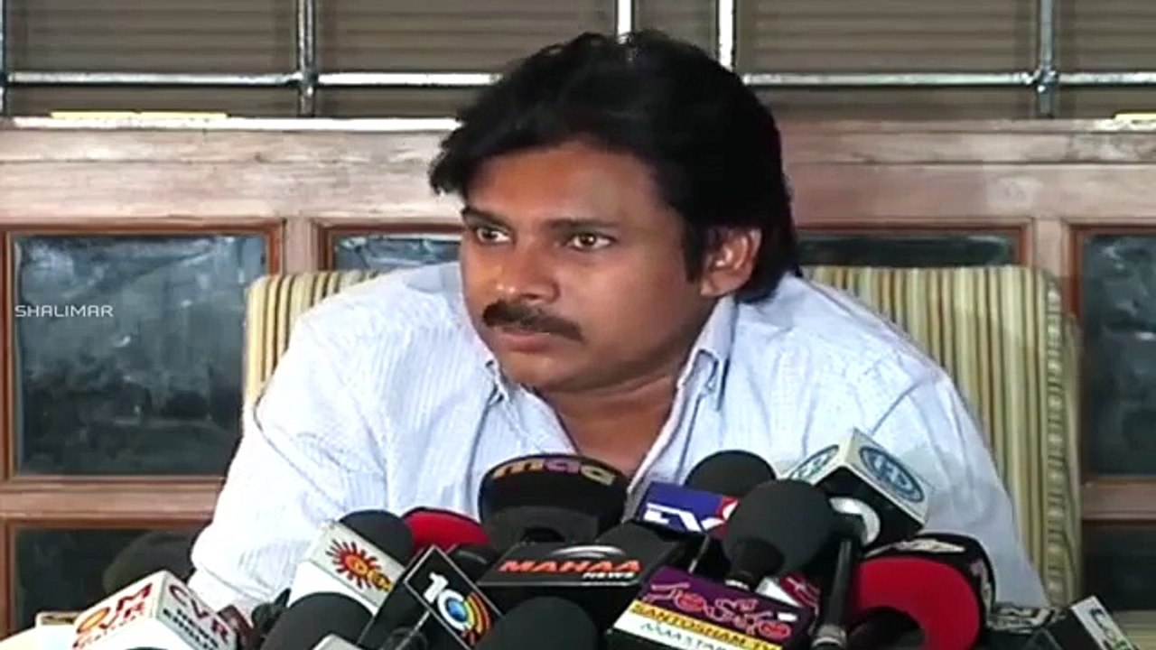 Pawan Kalyan Press Meet Video About Sardaar Gabbar Singh Audio Launch (Comic FULL HD 720P)