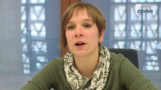 Questions à Fabienne FERRERONS, Jeunesse ouvrière chrétienne - cese
