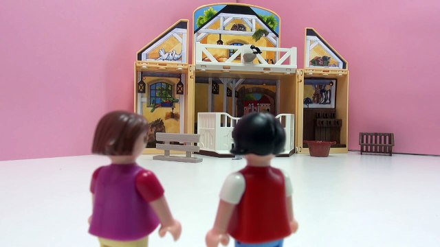 Film Playmobil français – Lena et Chrissi découvrent le butin