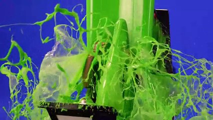Blake Shelton Slimed in Slow-Motion - Kids' Choice Awards 2016 - Nick