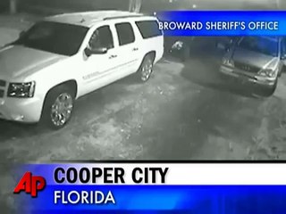 Raw Video- Homeowner Shoots at Fake FBI Agents