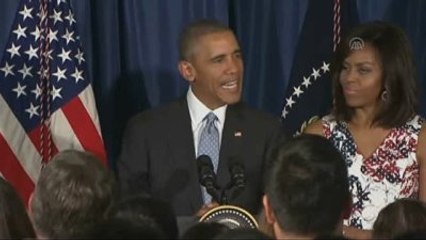 Obama, ABD'nin Küba Büyükelçliği Çalışanları ile Bir Araya Geldi