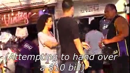 ‫مقلب كوميدي بنت أمريكية تتحدث عربي Mold American Comedy girl speaks Arabic‬ - YouTube