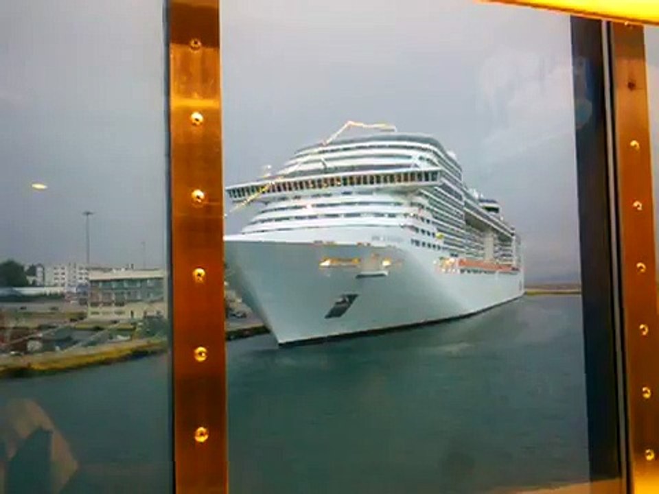 ATENAS - Zarpando a Santorini