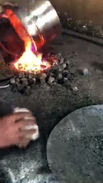 Kalay ustası: Meslek sahibi olmak, servet sahibi olmaktan iyidir