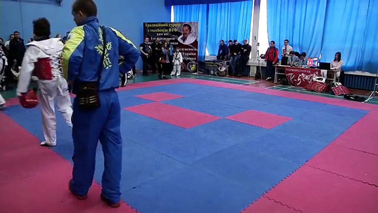Традиційний турнір з тхеквондо День другий. Татамі А 109