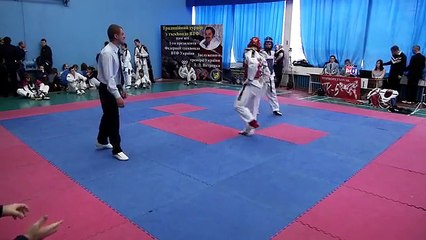 Традиційний турнір з тхеквондо День другий. Татамі А 114