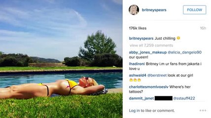 Britney Spears Accused of Bad Photoshop in Bikini Pic