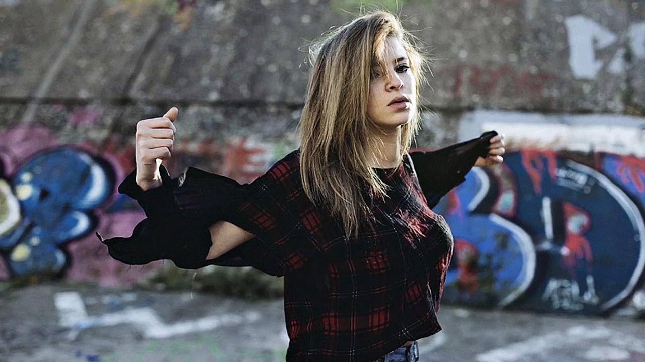 La Roux - Bulletproof (Gamper & Dadoni Remix)