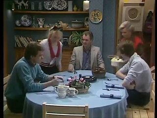 Neighbours ( 1985 ) E123