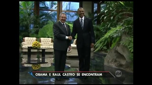 Barack Obama se encontra com Raúl Castro em Cuba