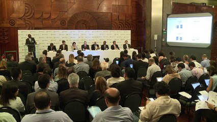 Petrobras tem perda recorde