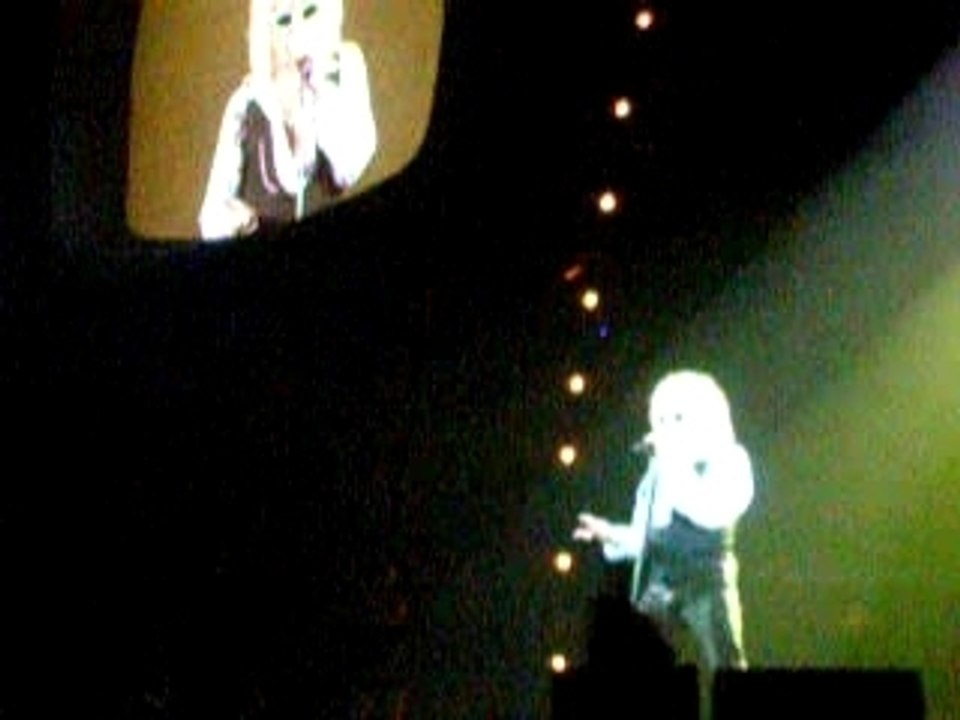 polnareff bercy 10 juin y'a qu'un cheveu (extrat)