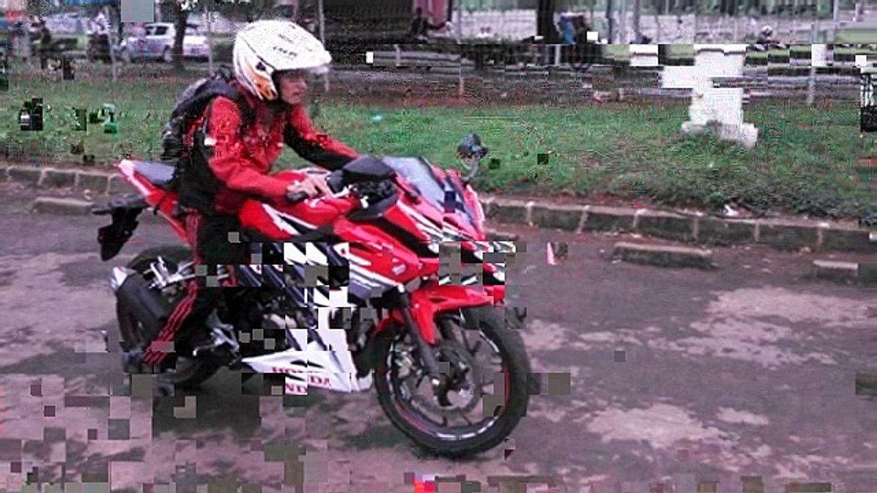 Booth Test Riding Pada Launching 5 Daerah Untuk Honda All New CBR150R