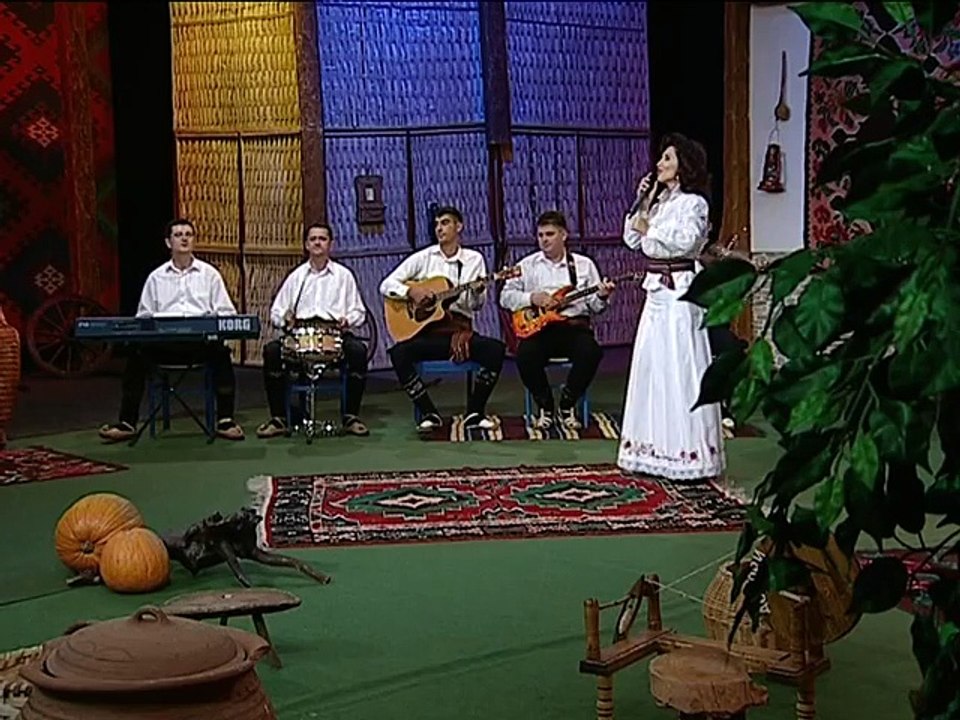 Milena Plavsic - Pozeli nam majko srecu