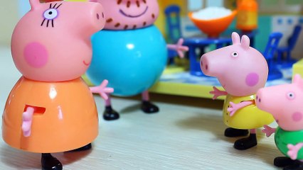 Свинка Пеппа Играем в ДОЧКИ - МАТЕРИ Пеппа няньчит Джорджа Мультик для детей Peppa Pig