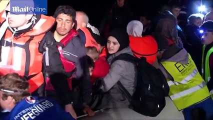 Pope Francis slams 'indifference' of authorities for failing to tackle refugee crisis