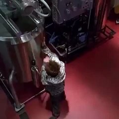 Jesse Pinkman - Bitch (Vine Remix)