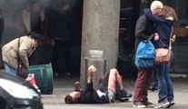 Brüksel'deki Metro Patlamasından Sonra Öpüşen Çift Dikkat Çekti