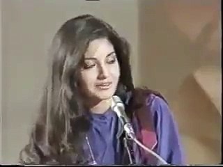 Moin Akhtar Interviews The legendary Nazia Hassan !! Golden Era of Pakistan