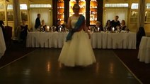 British Couple Dancing on 'London Thumakda' on their Wedding _ Tune.pk