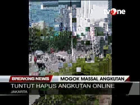 Bentrokan Sopir Taksi dengan Pengemudi Ojek Online